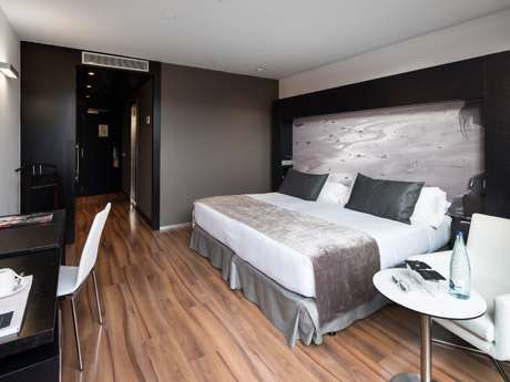 Habitación doble Balcón o Terraza Superior del hotel Catalonia Catedral. Foto 2