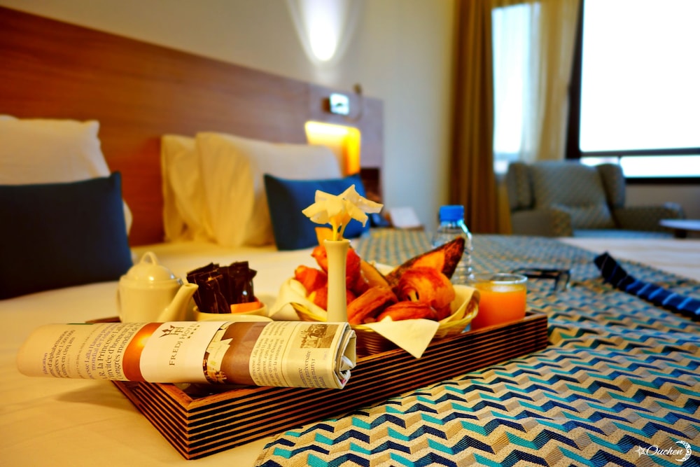 Suite Premium del hotel Fredj and Spa. Foto 4