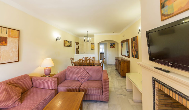 Apartamento 2 habitaciones del hotel Mijas Costa Oasis by Grangefield Oasis Club. Foto 6