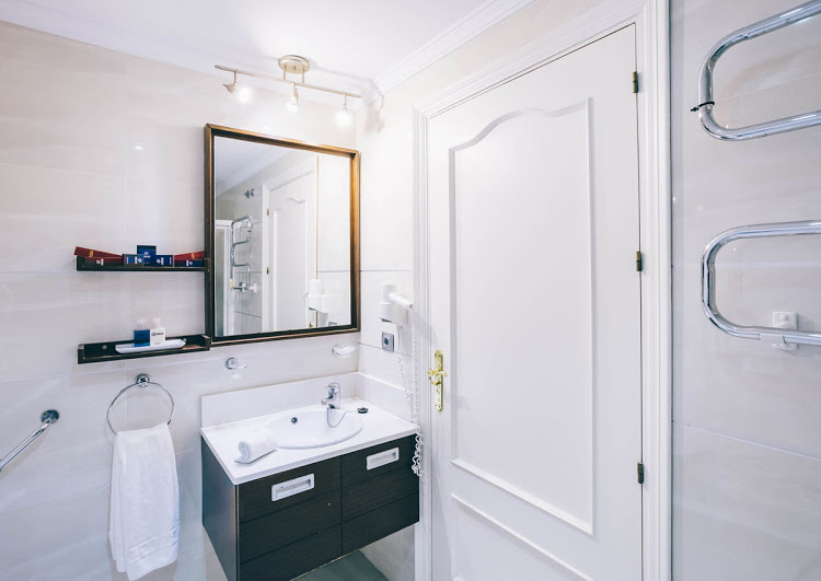 Apartamento Balcón o Terraza 2 habitaciones del hotel Mijas Costa Oasis by Grangefield Oasis Club. Foto 6