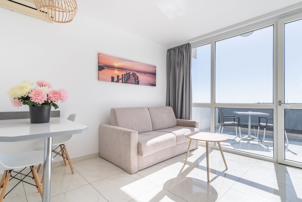 Apartamento superior, baño privado, vistas al mar (CAT. 3) del hotel Mariposa Del Sol. Foto 6