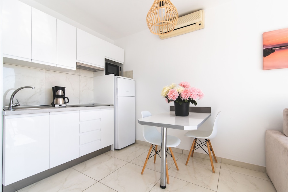 Apartamento, baño privado (1 Hab + Vista bar) del hotel Mariposa Del Sol. Foto 4