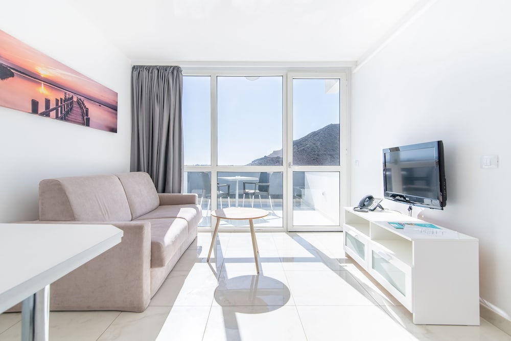 Apartamento superior, baño privado, vistas al mar (CAT. 3) del hotel Mariposa Del Sol. Foto 3