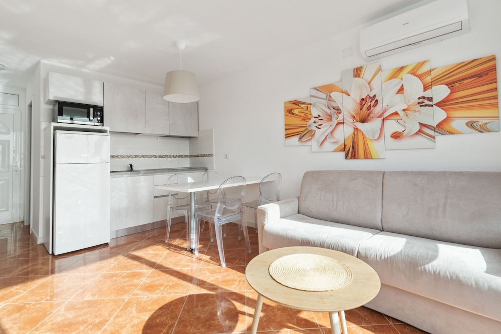 Suite, baño privado, vistas al mar (CAT. 7) del hotel Mariposa Del Sol. Foto 5