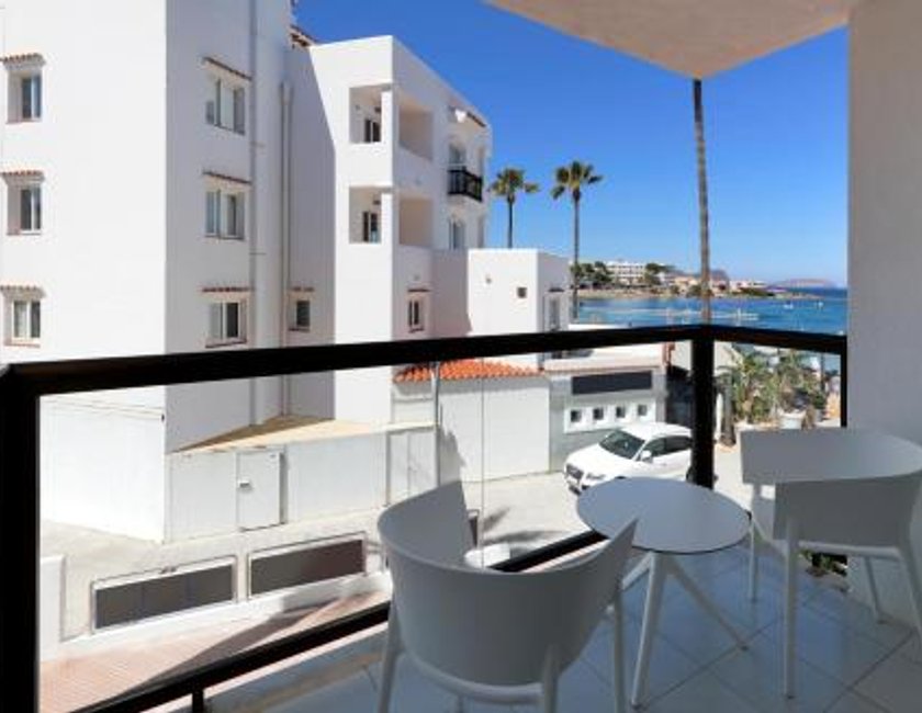 Habitación Doble Superior con vistas al mar del hotel AluaSoul Ibiza -Adults Only - Hyatt Inclusive Collection