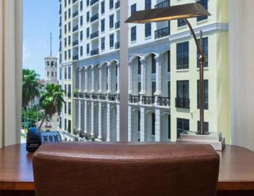 Suite de 1 dormitorio con sofá cama - Cama extragrande del hotel Hyatt Place West Palm Beach/downtown