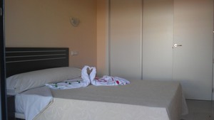 Apartamento 2 habitaciones del hotel Parque Tropical. Foto 3