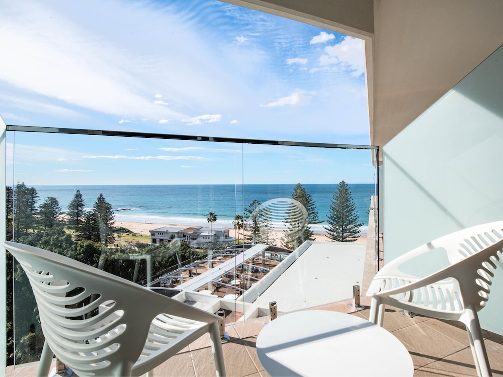 Suite Estudio, 1 Cama King y Sofá Cama del hotel Novotel Wollongong Northbeach. Foto 5