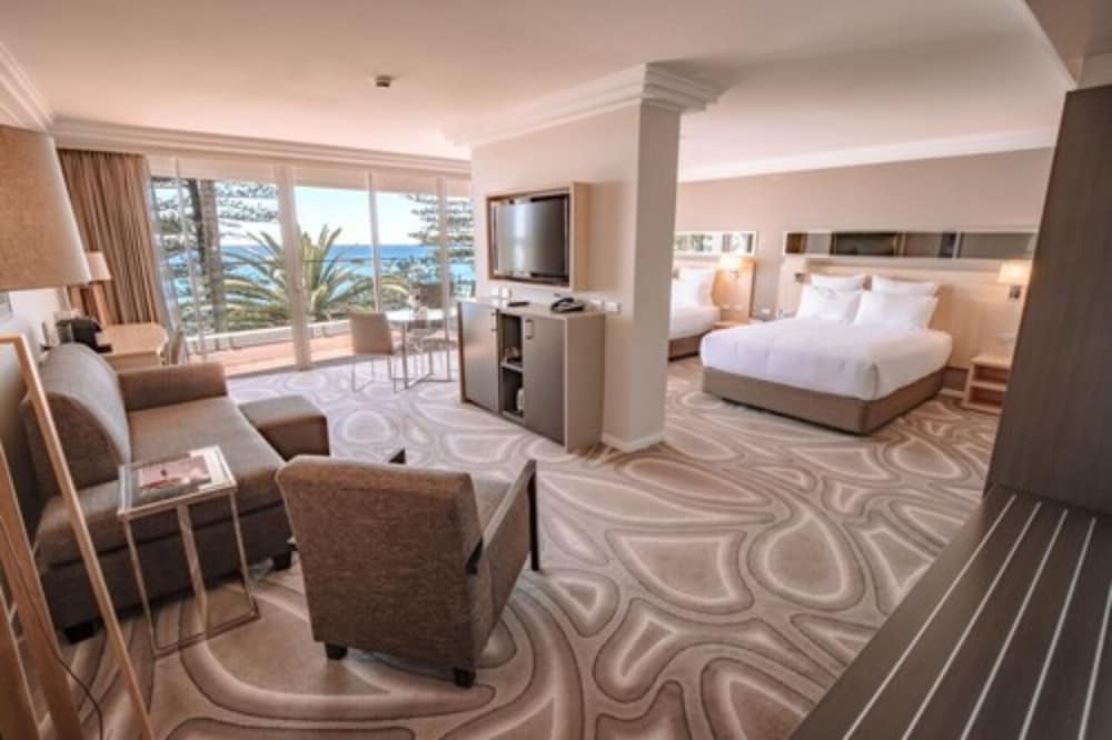 Suite Estudio, 1 Cama King y Sofá Cama del hotel Novotel Wollongong Northbeach. Foto 6