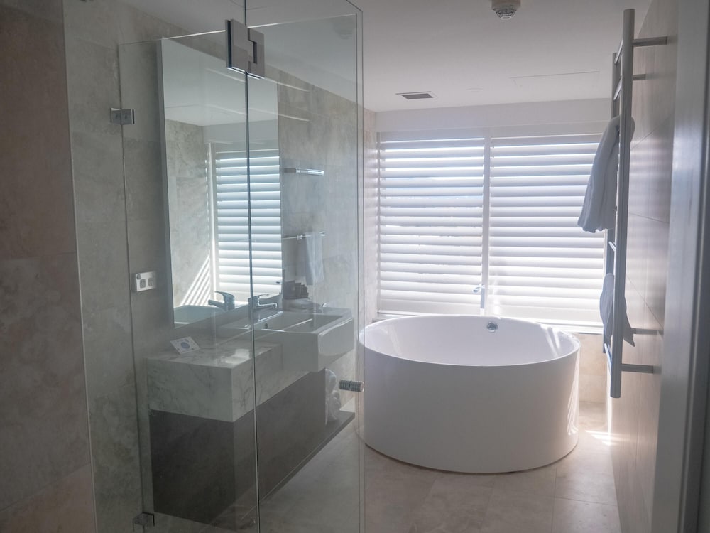 Suite Panorama del hotel Novotel Wollongong Northbeach. Foto 3