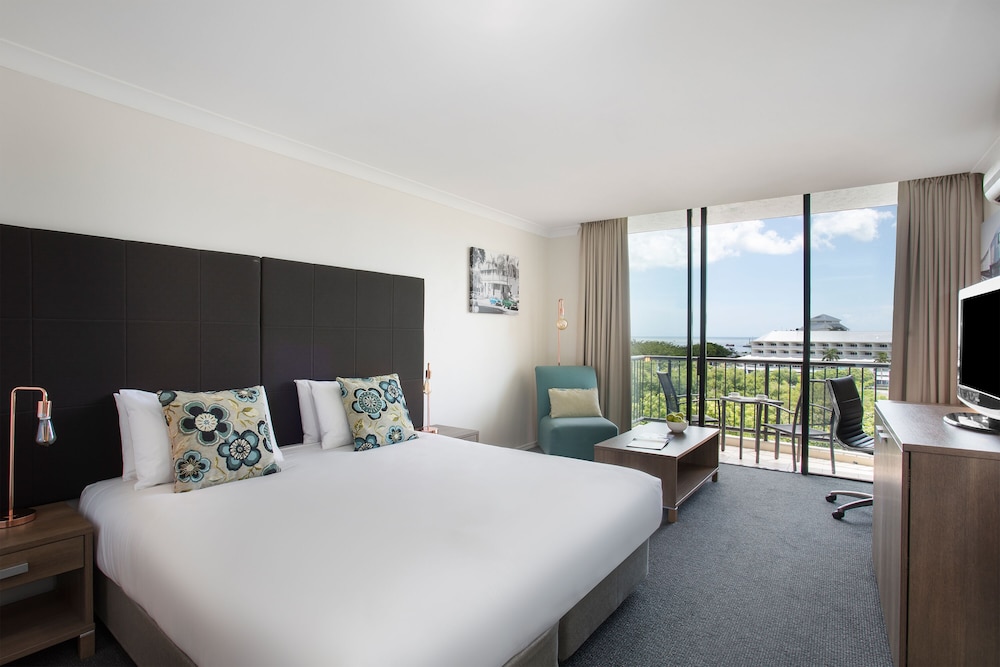 Habitación de Hotel con Vistas a la Ciudad del hotel Mantra Esplanade