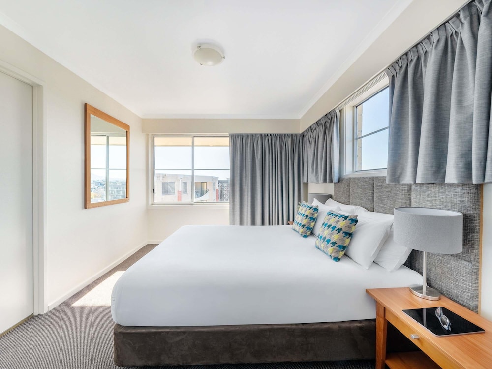Apartamento de 1 dormitorio con vistas privilegiadas del hotel Mantra On Northbourne. Foto 1