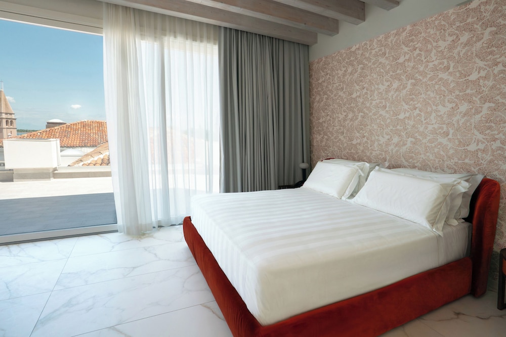 Junior Suite Vista Ciudad del hotel Melia Venezia Lido. Foto 3