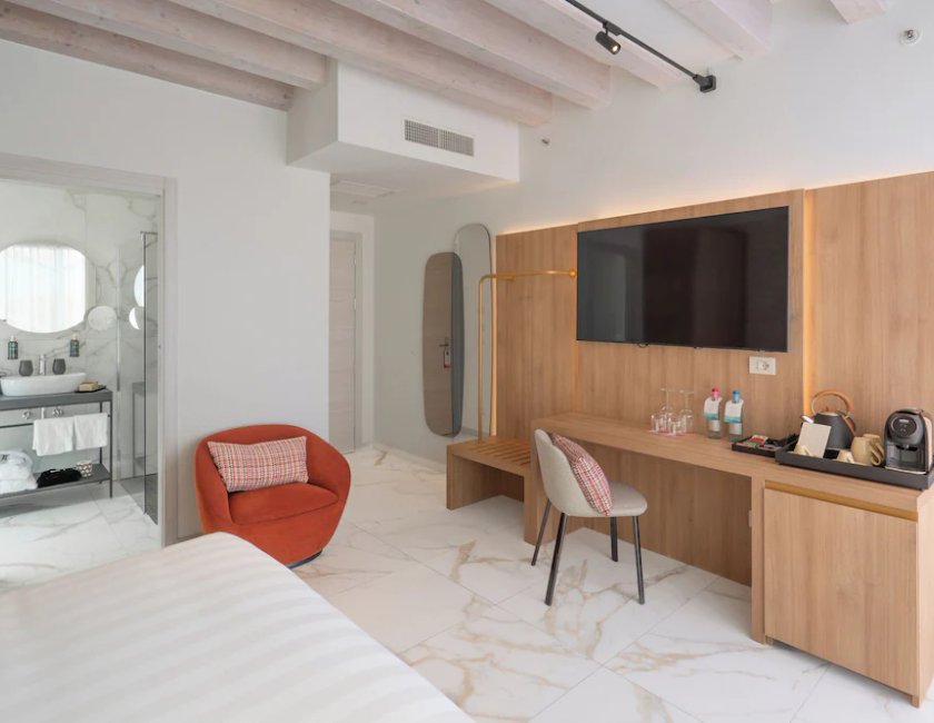 Junior Suite Vista Ciudad del hotel Melia Venezia Lido. Foto 3