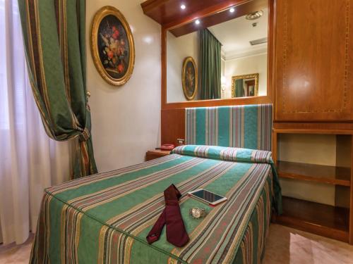 Habitación Doble Económica - 1 o 2 camas del hotel Raeli Luce. Foto 12