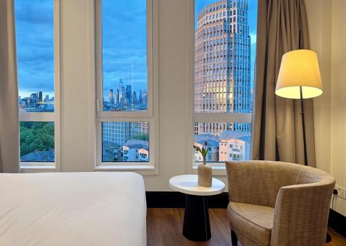 Classic Superior Sky View del hotel H10 London Waterloo. Foto 7