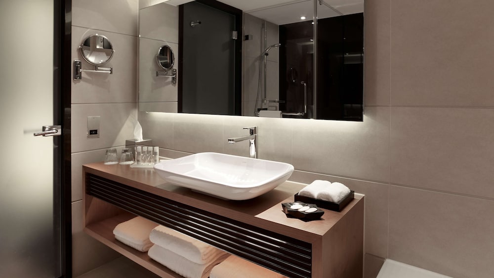 Estudio, 1 cama de matrimonio grande del hotel Park Plaza Westminster Bridge London. Foto 8