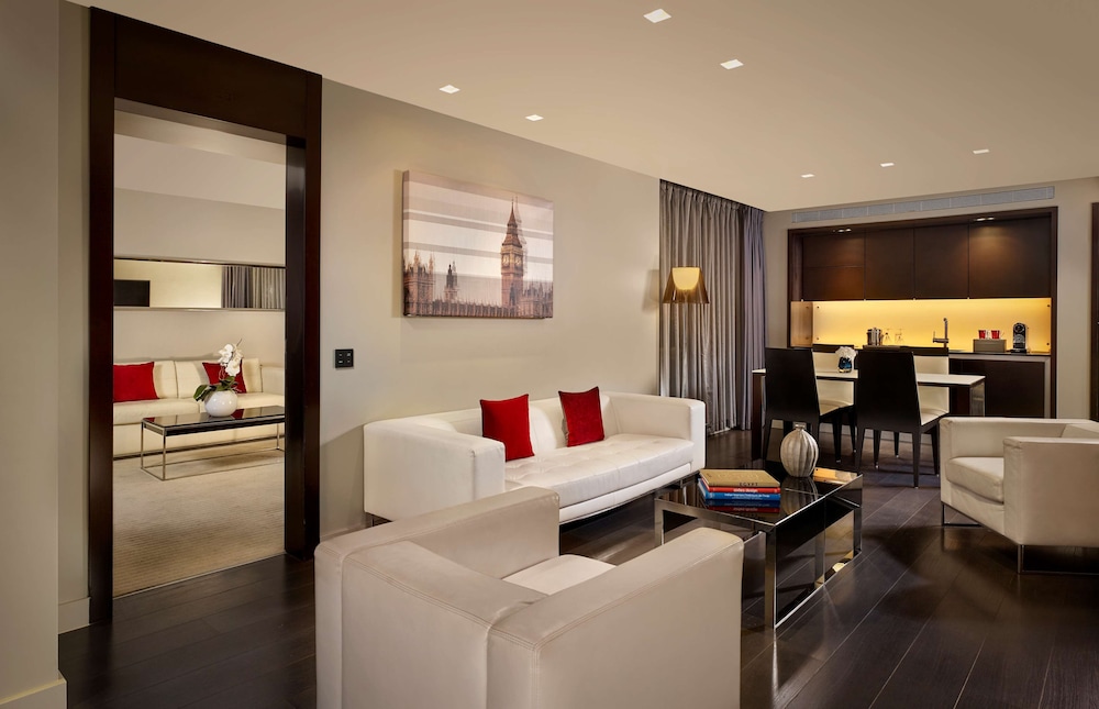 Suite, 2 habitaciones del hotel Park Plaza Westminster Bridge London. Foto 4