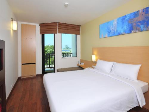 Habitación Doble Estándar del hotel Ibis Phuket Kata - Sha Extra Plus. Foto 1