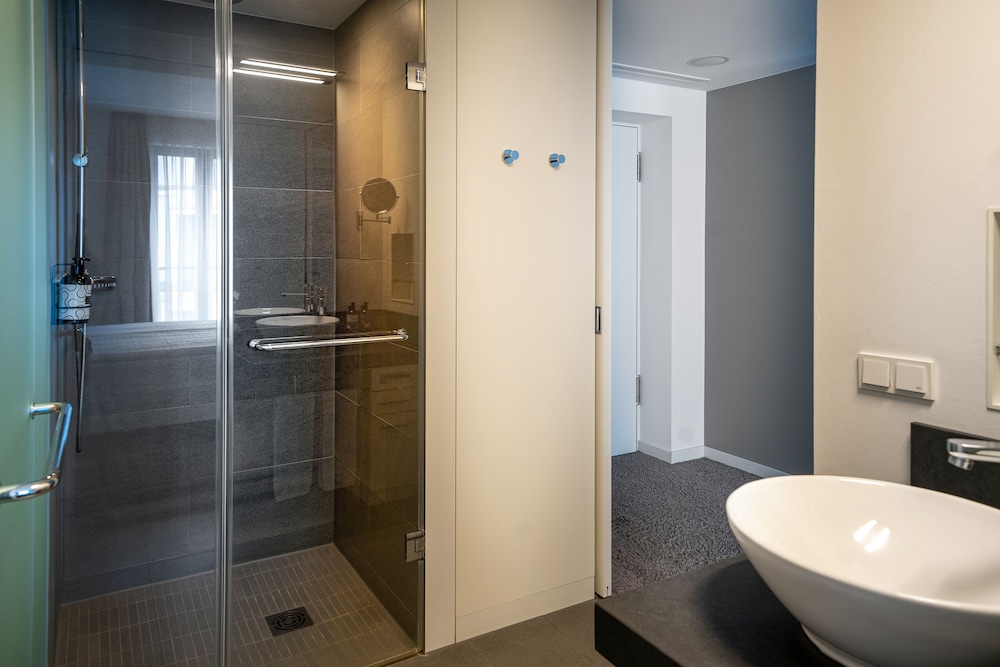 La Habitación INNSiDE del hotel Innside By Melia Dresden. Foto 4