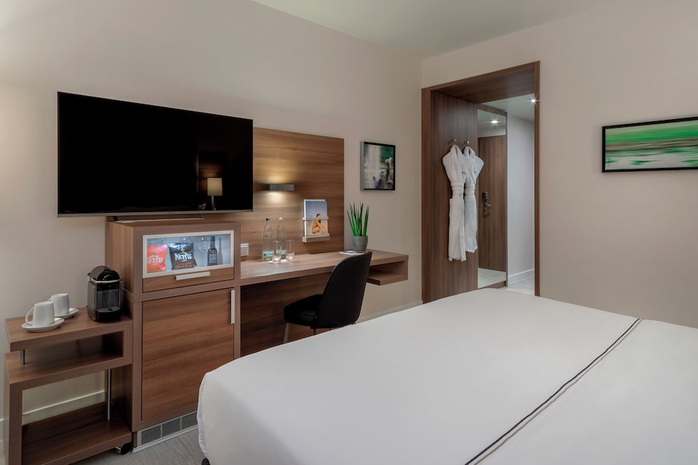 Habitación Premium The Level del hotel Melia Düsseldorf. Foto 2