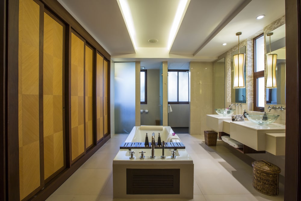 Suite, 2 habitaciones, piscina privada, vistas al mar del hotel Mövenpick Phuket Bangtao. Foto 14