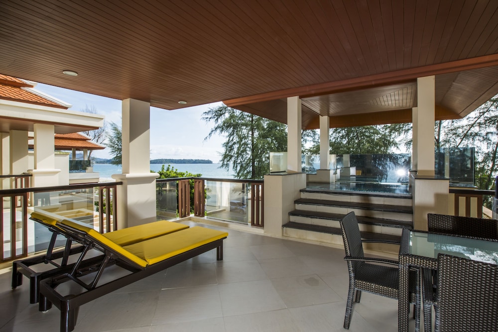 Ático Royal, 3 habitaciones, bañera de hidromasaje, vistas al mar del hotel Mövenpick Phuket Bangtao. Foto 13