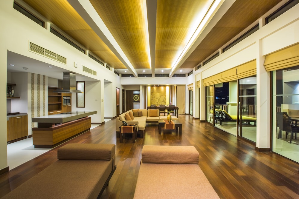 Ático Royal, 3 habitaciones, bañera de hidromasaje, vistas al mar del hotel Mövenpick Phuket Bangtao. Foto 14