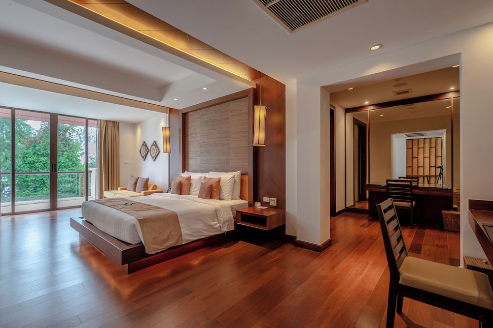 Ático, 3 habitaciones, bañera de hidromasaje, vistas al mar del hotel Mövenpick Phuket Bangtao. Foto 1