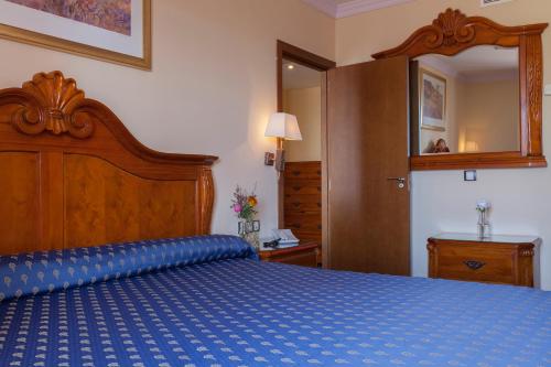 Habitación Doble del hotel Agora Juan De Austria. Foto 6