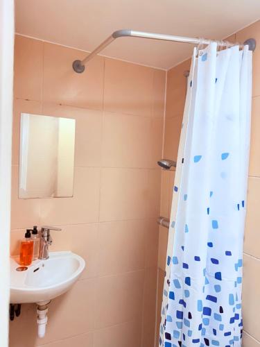 Habitación Individual Económica del hotel Europa House. Foto 2