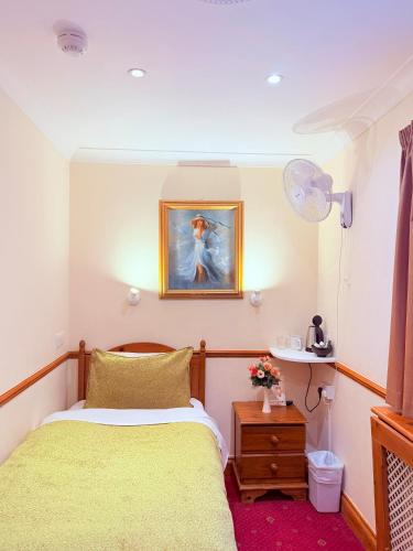 Habitación Individual del hotel Europa House. Foto 3