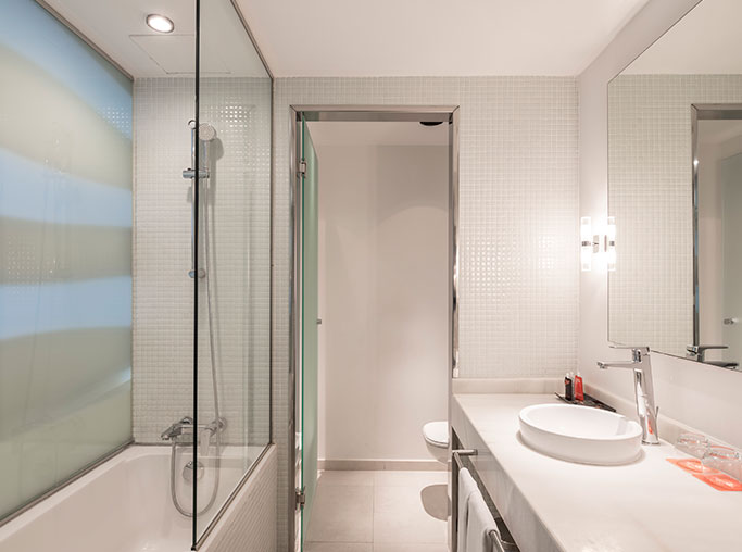 Habitación doble 2 camas del hotel Allegro Barcelona