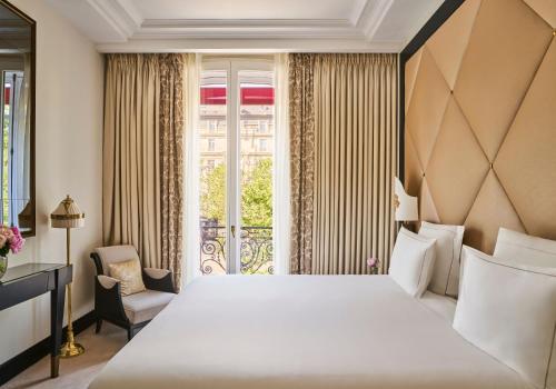 Suite Prestige Champs - Elysées del hotel Barrière Fouquet's Paris. Foto 1