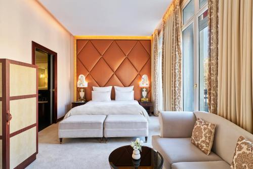 Suite Junior Prestige Champs - Elysées del hotel Barrière Fouquet's Paris. Foto 2