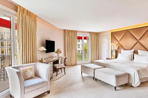 Suite Junior Deluxe del hotel Barrière Fouquet's Paris
