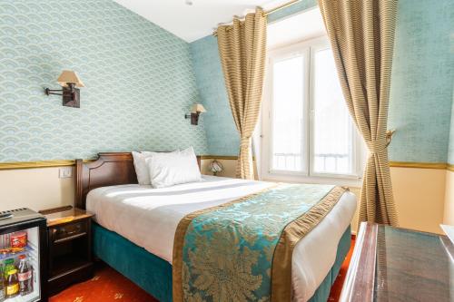 Habitación Doble con vistas al Arco del Triunfo del hotel Belfast. Foto 2