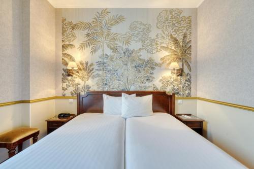 Habitación Doble Estándar con vistas al Arco del Triunfo - 2 camas del hotel Belfast. Foto 2