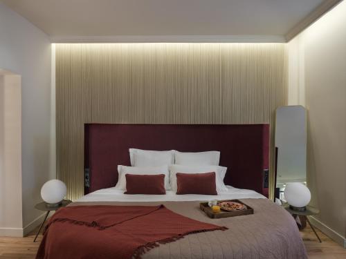 Suite con bañera de hidromasaje del hotel Le Seven. Foto 3