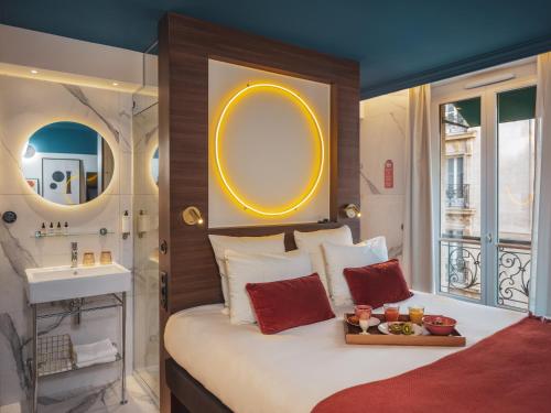 Habitación Doble Superior del hotel Le Seven. Foto 3