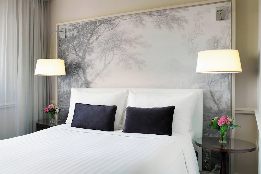 Habitación clásica, 1 cama doble del hotel Renaissance Paris Nobel Tour Eiffel