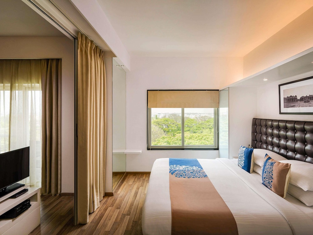 Suite de 1 dormitorio con Balcón, 20% de descuento en comida, bebidas sin alcohol y spa, Happy Hour en By the Blue del hotel Grand Mercure Bangalore