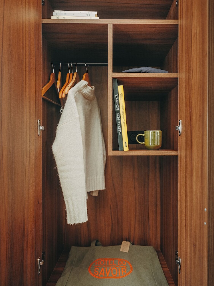 Habitación familiar, 2 habitaciones del hotel Hôtel Le Petit Belloy St Germain. Foto 5