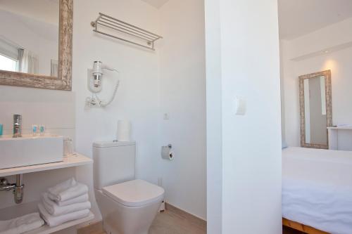 Habitación Doble Superior con vistas al mar del hotel Galaxia Boutique. Foto 8