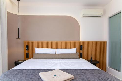 Habitación Triple Premium del hotel Aeolos Beach Resort. Foto 14