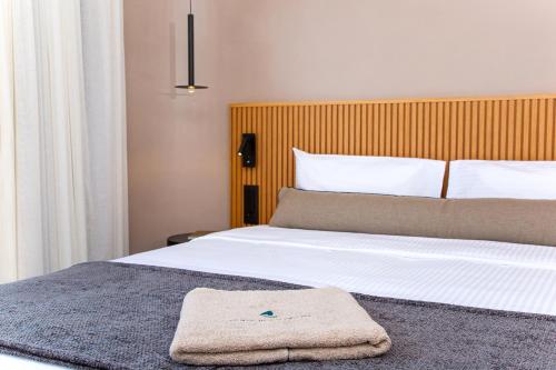 Habitación Triple Premium del hotel Aeolos Beach Resort. Foto 15