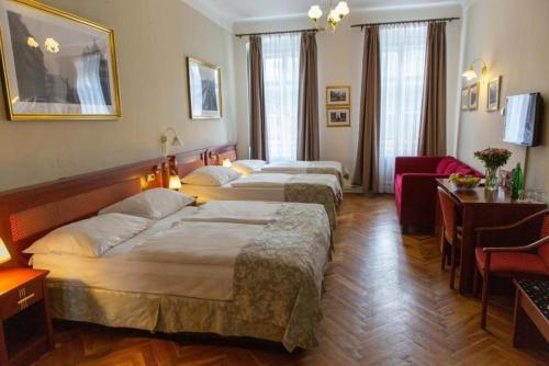 Habitación Cuádruple del hotel Wenceslas Square. Foto 1