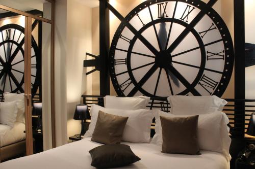 Habitación doble Musee d'Orsay con jacuzzi del hotel Design Secrets De Paris. Foto 7