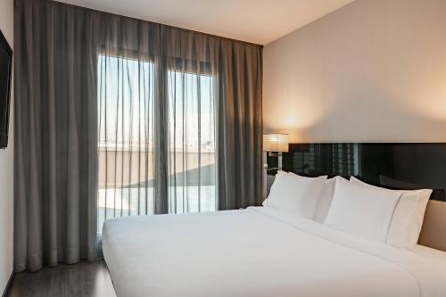 Habitación Doble Estándar Plus - 2 camas del hotel Ac Atocha By Marriott. Foto 4