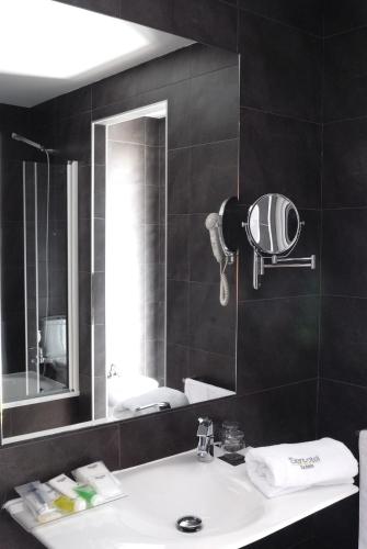 Habitación Individual con acceso al spa del hotel Balneario Alhama De Aragon. Foto 2